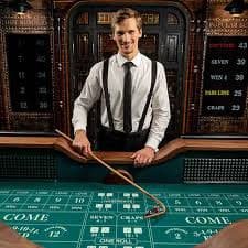 Dashboard aplikasi okezone88 yang menampilkan hasil lottery dan notifikasi pemenang